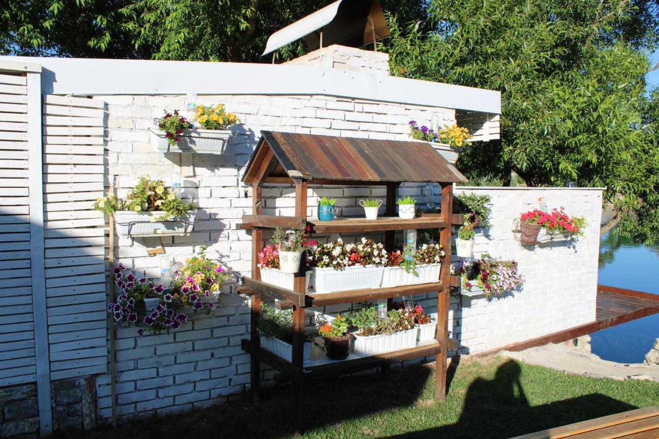 Am Una Lux House Bihać 外观 照片