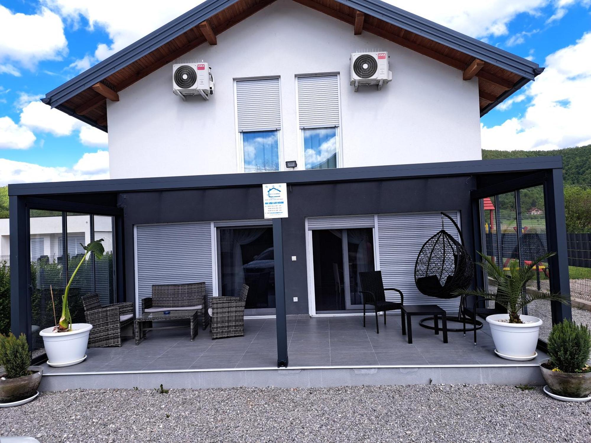 Am Una Lux House Bihać 外观 照片