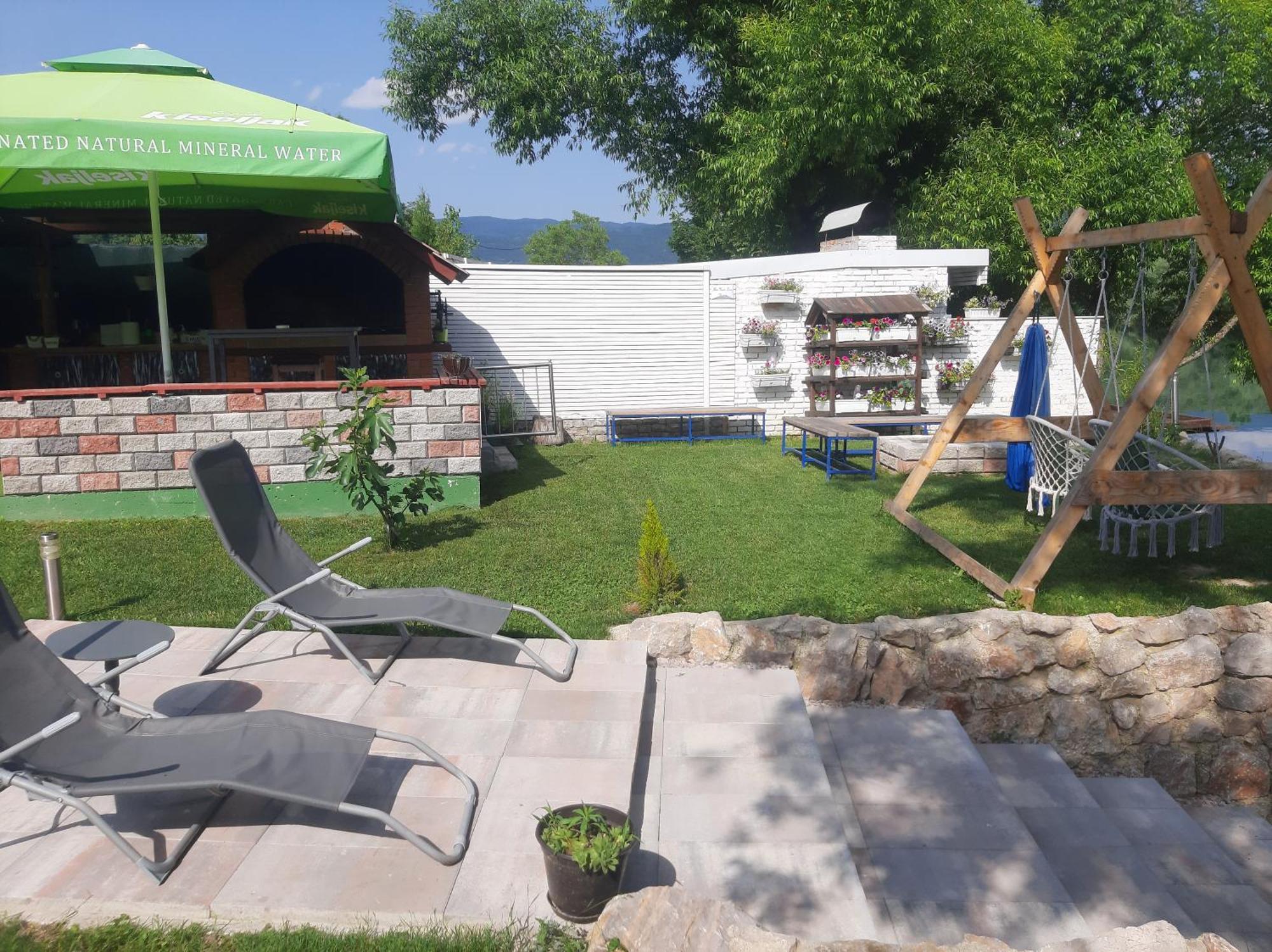 Am Una Lux House Bihać 外观 照片