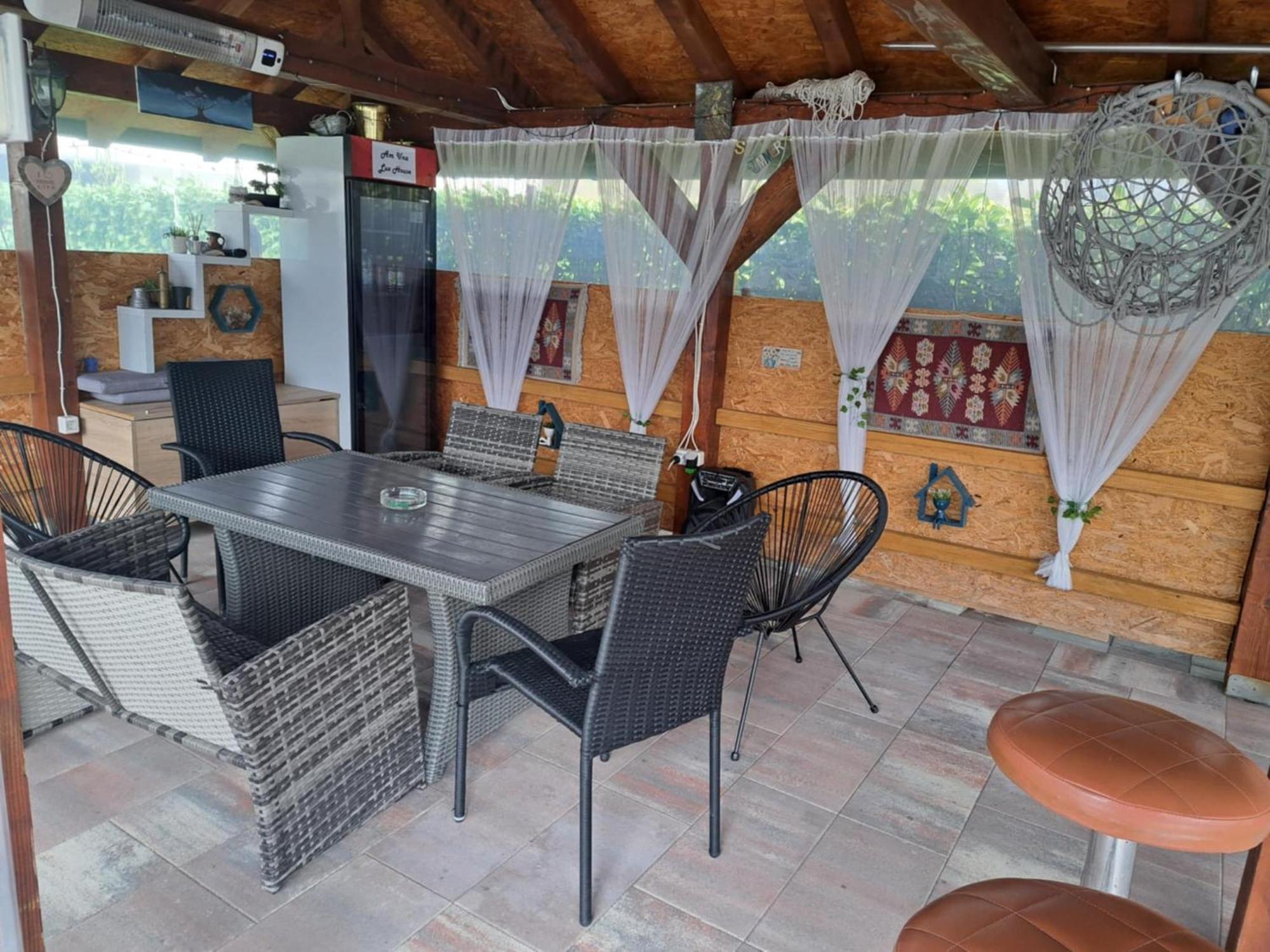 Am Una Lux House Bihać 外观 照片