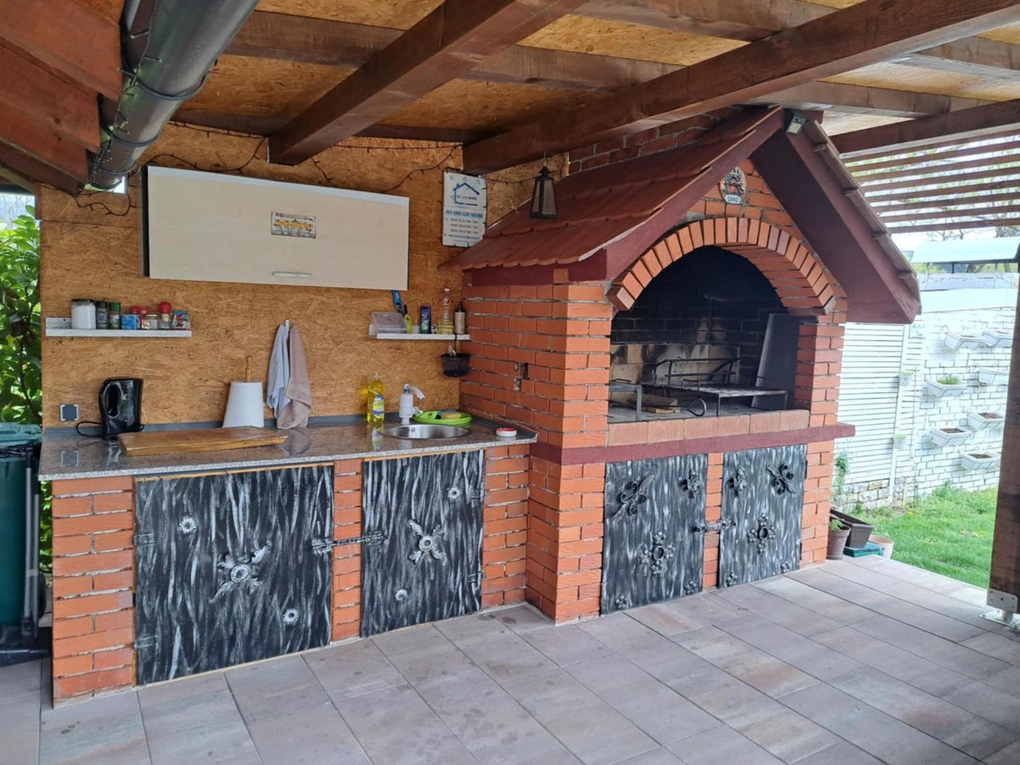 Am Una Lux House Bihać 外观 照片